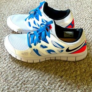 Brand new mens Nike Free Run 2.0 sneakers size 10.5